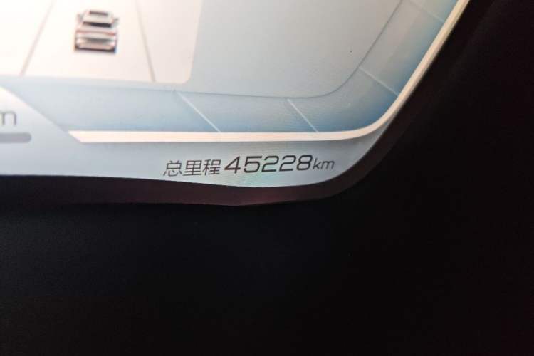 Used BYD Song PLUS New Energy 2021 DM-i 100KM Four-Wheel Drive Flagship PLUS Odometer Close Up