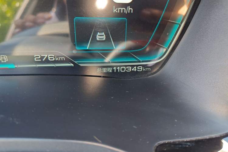 Used BYD Song PLUS New Energy 2021 DM-i 110KM Flagship PLUS Odometer Close Up