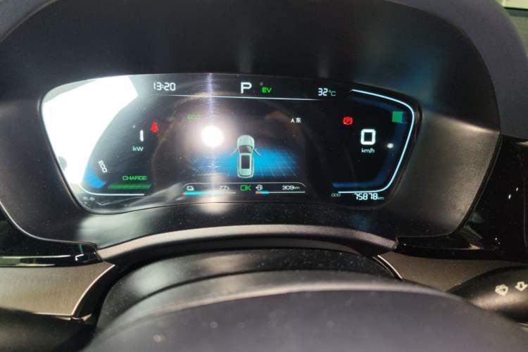 Used BYD Song PLUS New Energy 2021 DM-i 110KM Flagship Model Odometer Close Up