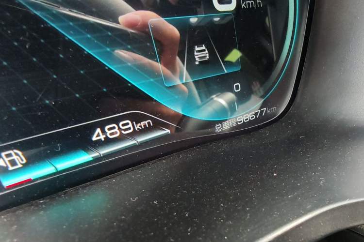 Used BYD Song PLUS New Energy 2021 DM-i 110KM Flagship PLUS Odometer Close Up