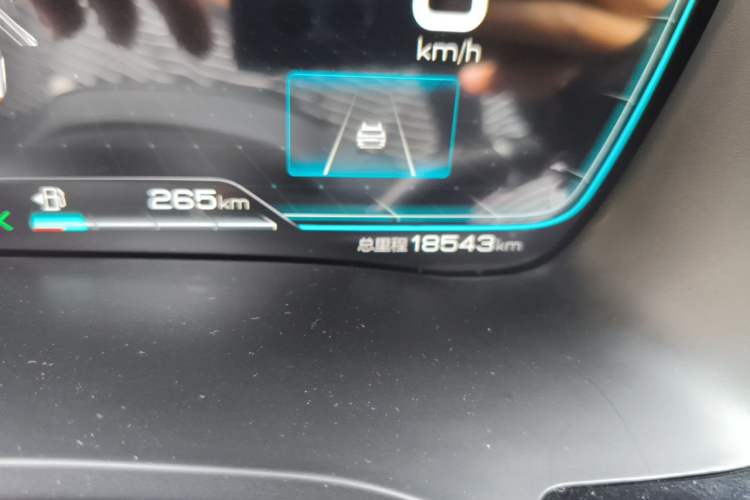 Used BYD Song PLUS New Energy 2021 DM-i 110KM Flagship PLUS Odometer Close Up