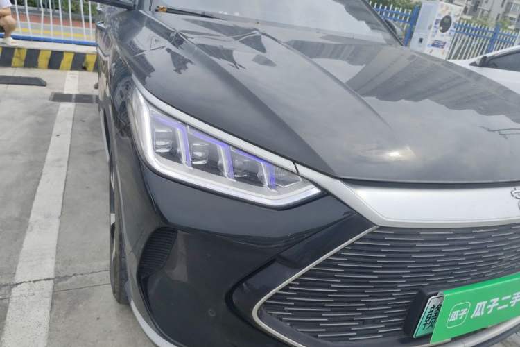 Used BYD Song PLUS New Energy 2021 DM-i 110KM Flagship PLUS 5G Edition Right Front Headlight