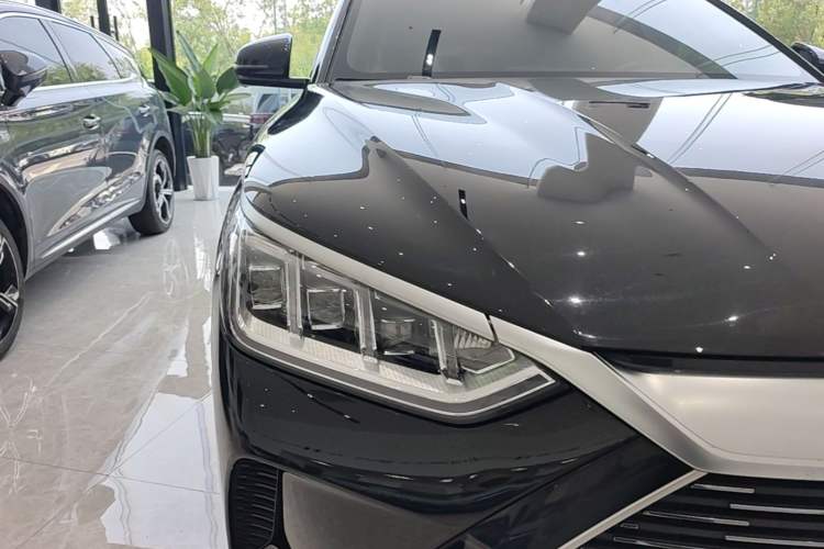 Used BYD Song PLUS New Energy 2021 DM-i 110KM Flagship PLUS Right Front Headlight