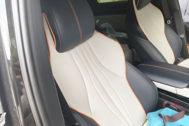 Used BYD Song PLUS New Energy 2021 DM-i 110KM Flagship Model Right Front Seat