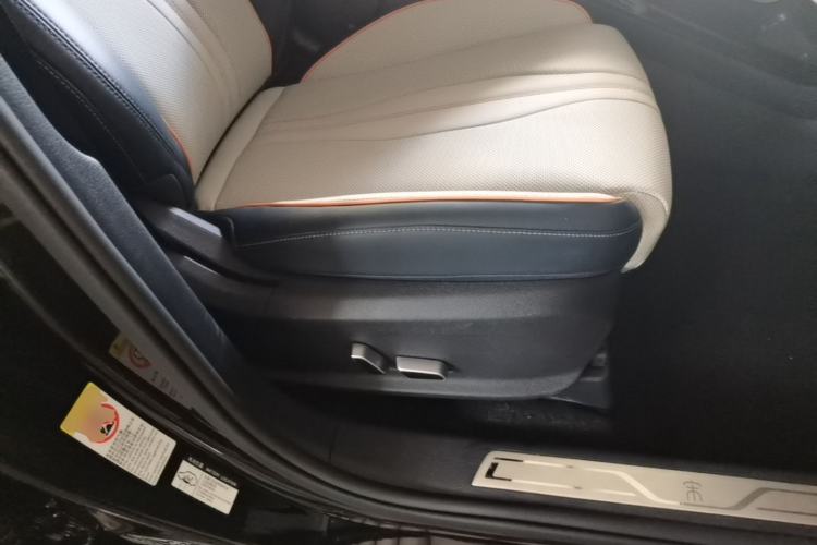 Used BYD Song PLUS New Energy 2021 DM-i 110KM Flagship PLUS Right Front Seat