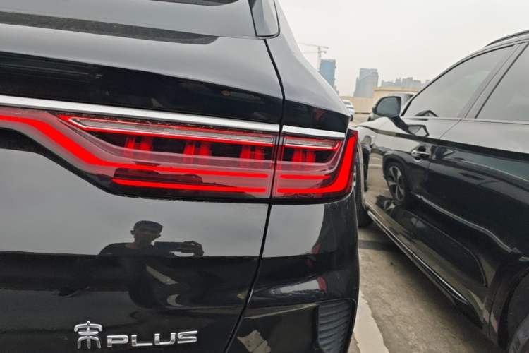 Used BYD Song PLUS New Energy 2021 DM-i 110KM Flagship PLUS Right Rear Taillight