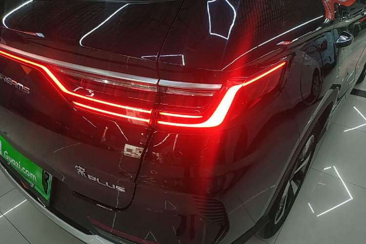 Used BYD Song PLUS New Energy 2021 DM-i 110KM Flagship Model Right Rear Taillight