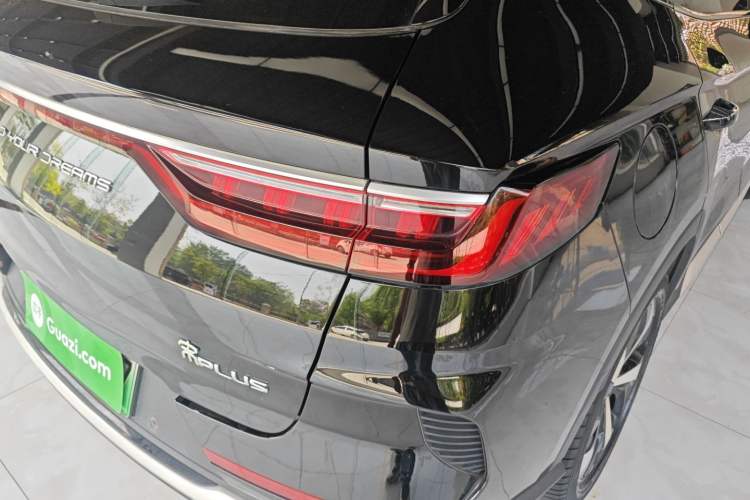 Used BYD Song PLUS New Energy 2021 DM-i 110KM Flagship PLUS Right Rear Taillight