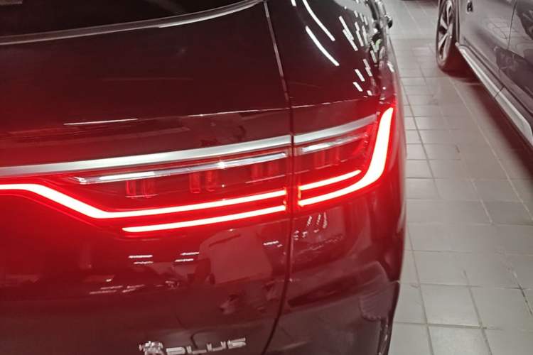 Used BYD Song PLUS New Energy 2021 DM-i 110KM Flagship PLUS Right Rear Taillight