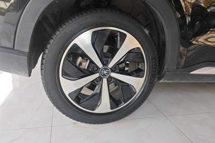 Used BYD Song PLUS New Energy 2021 DM-i 110KM Flagship PLUS Right Rear Wheel Hub