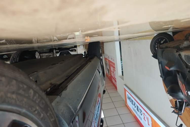 Used BYD Song PLUS New Energy 2021 EV Flagship Model Right Side Sill
