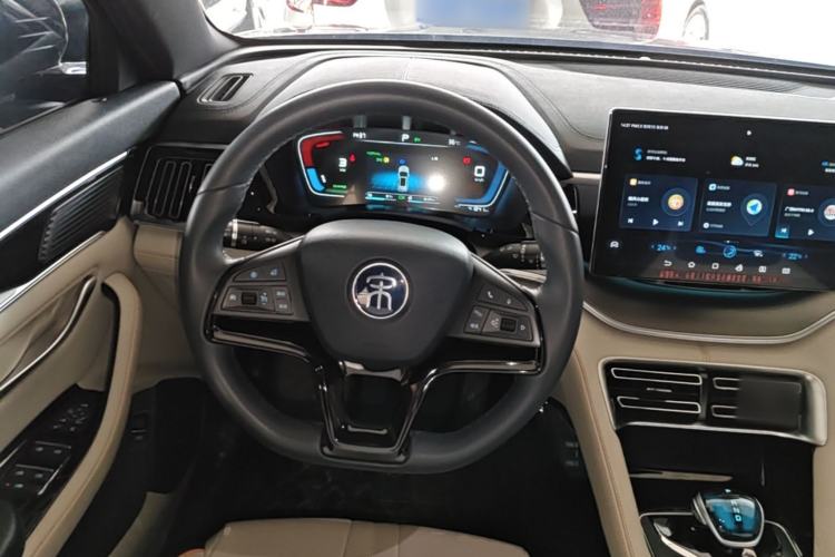Used BYD Song PLUS New Energy 2021 DM-i 110KM Flagship Model Steering Wheel