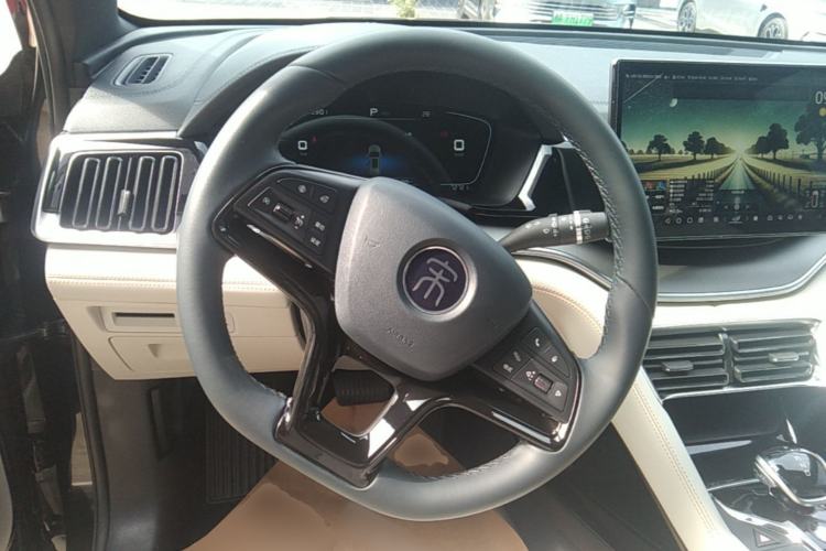 Used BYD Song PLUS New Energy 2021 DM-i 110KM Flagship Model Steering Wheel