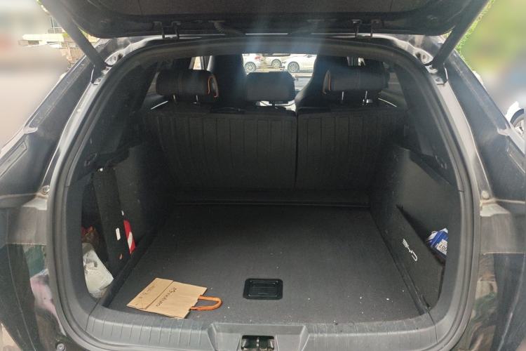 Used BYD Song PLUS New Energy 2021 EV Flagship Model Trunk