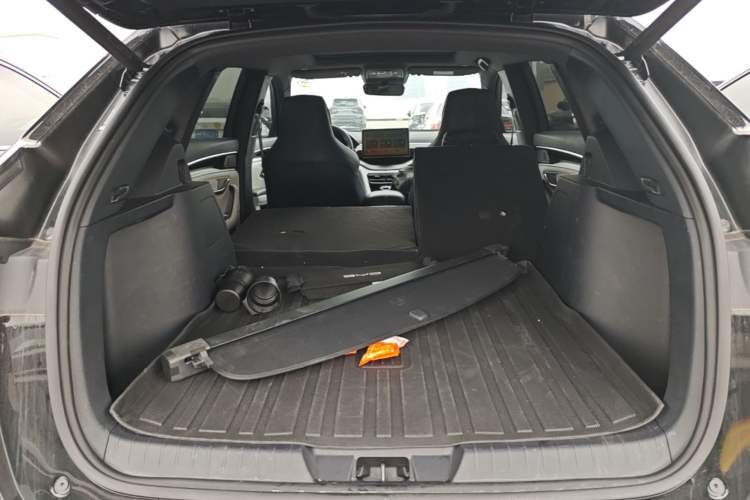Used BYD Song PLUS New Energy 2021 DM-i 110KM Flagship PLUS Trunk