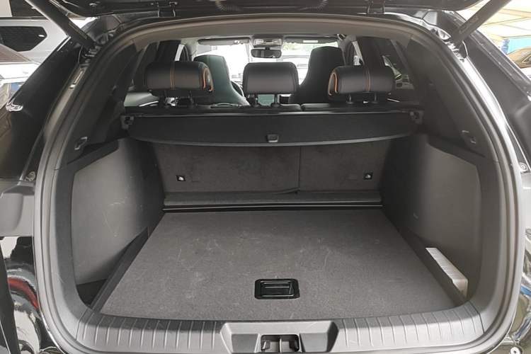 Used BYD Song PLUS New Energy 2021 DM-i 110KM Flagship PLUS Trunk
