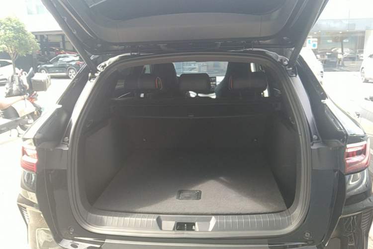 Used BYD Song PLUS New Energy 2021 DM-i 110KM Flagship Model Trunk