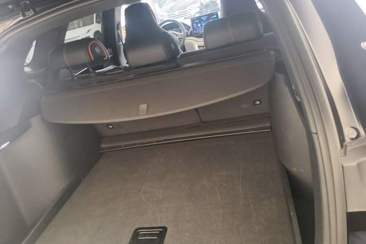Used BYD Song PLUS New Energy 2021 DM-i 110KM Flagship Model Trunk