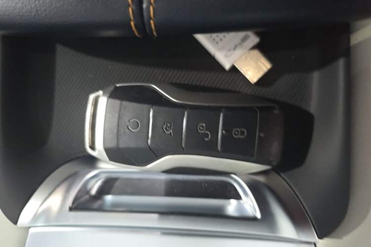 Used BYD Song PLUS New Energy 2021 DM-i 110KM Flagship PLUS Vehicle Key