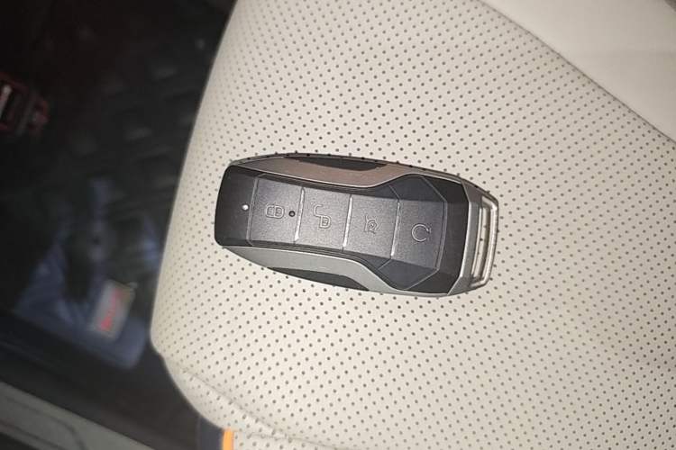 Used BYD Song PLUS New Energy 2021 DM-i 110KM Flagship PLUS Vehicle Key