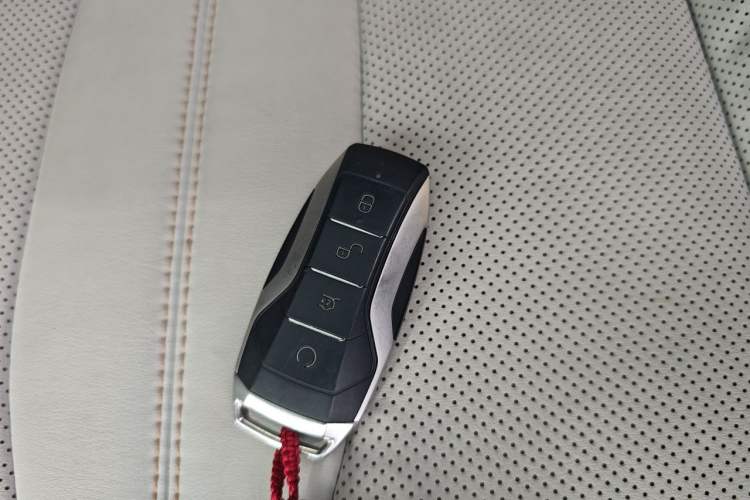 Used BYD Song PLUS New Energy 2021 DM-i 110KM Flagship PLUS Vehicle Key