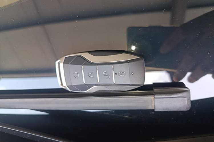 Used BYD Song PLUS New Energy 2021 DM-i 110KM Flagship PLUS Vehicle Key