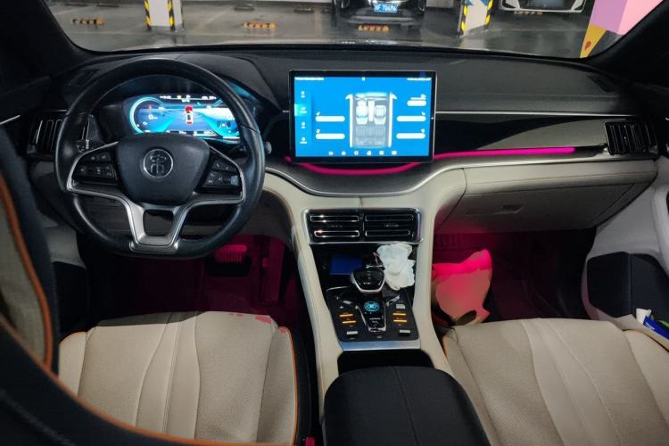 Used BYD Song PLUS New Energy 2021 DM-i 110KM Flagship PLUS Center Console