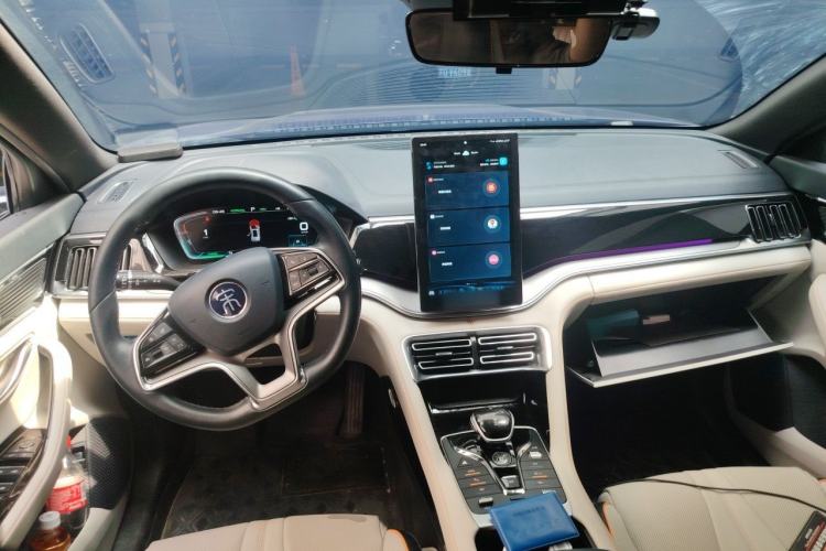 Used BYD Song PLUS New Energy 2021 DM-i 51KM Prestige Model Center Console