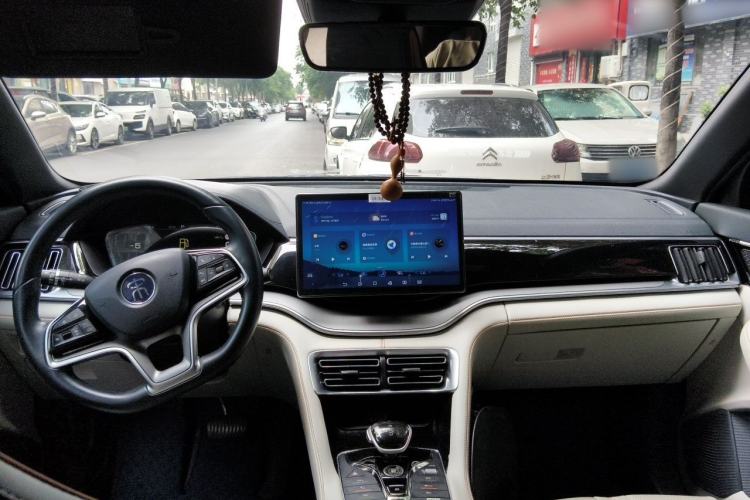 Used BYD Song PLUS New Energy 2021 DM-i 110KM Flagship PLUS Center Console