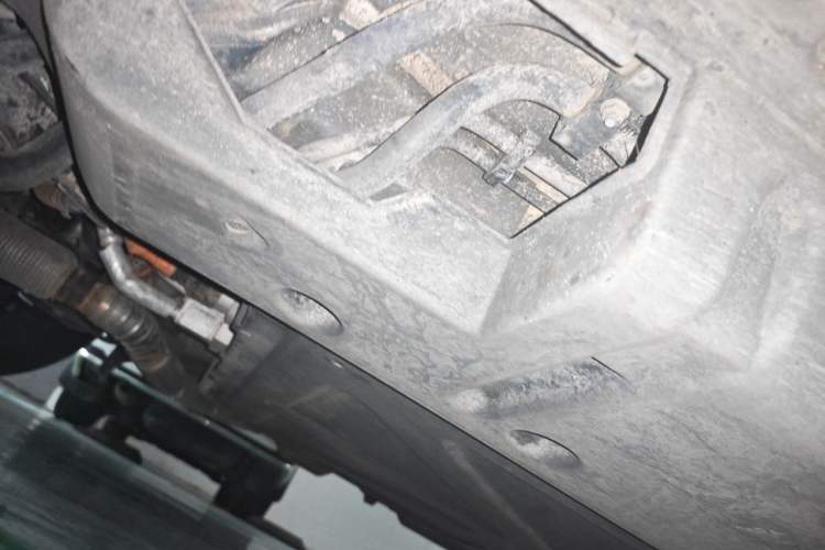 Used BYD Song PLUS New Energy 2021 DM-i 110KM Flagship PLUS Chassis Front Left