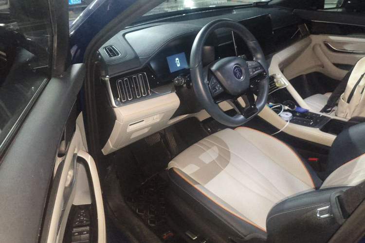 Used BYD Song PLUS New Energy 2021 DM-i 110KM Flagship Model Driver Seat