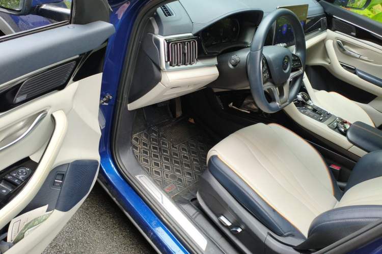 Used BYD Song PLUS New Energy 2021 DM-i 110KM Flagship Model Driver Seat