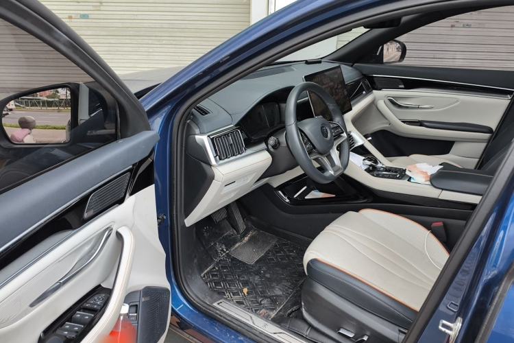 Used BYD Song PLUS New Energy 2021 DM-i 110KM Flagship PLUS 5G Edition Driver Seat