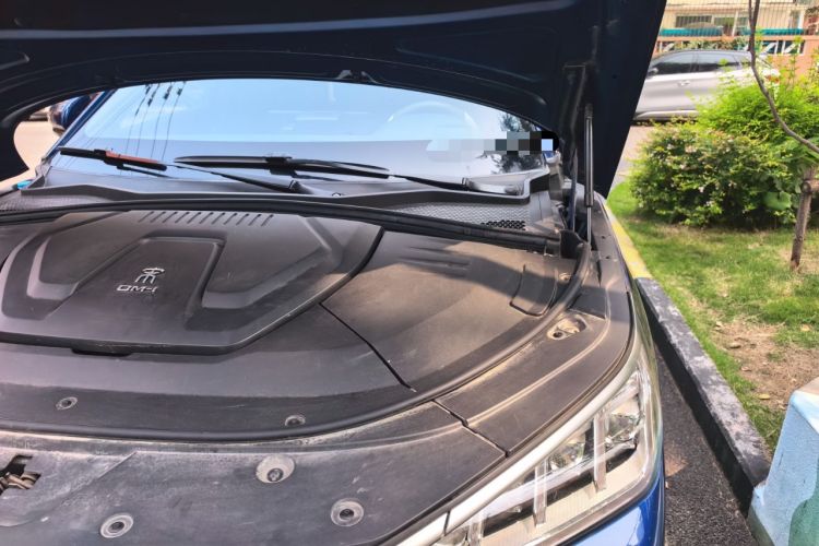 Used BYD Song PLUS New Energy 2021 DM-i 100KM Four-Wheel Drive Flagship PLUS Engine Bay Left
