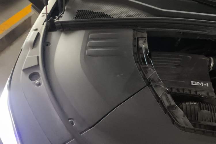 Used BYD Song PLUS New Energy 2021 DM-i 110KM Flagship PLUS Engine Bay Right