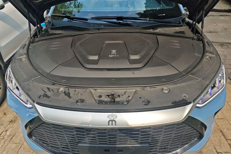 Used BYD Song PLUS New Energy 2021 DM-i 51KM Prestige Model Engine Bay