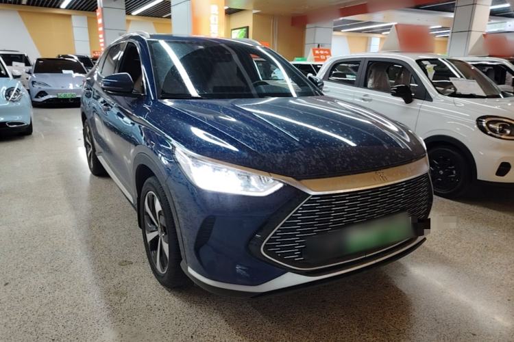 Used BYD Song PLUS New Energy 2021 DM-i 110KM Flagship Model Front Right 45 Deg