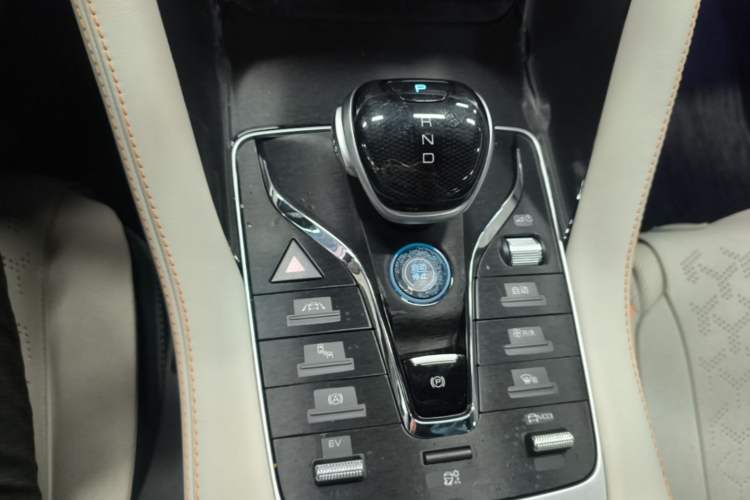 Used BYD Song PLUS New Energy 2021 DM-i 110KM Flagship PLUS Gear Lever