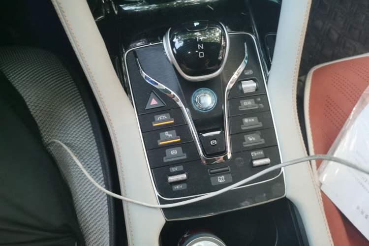 Used BYD Song PLUS New Energy 2021 DM-i 110KM Flagship PLUS Gear Lever
