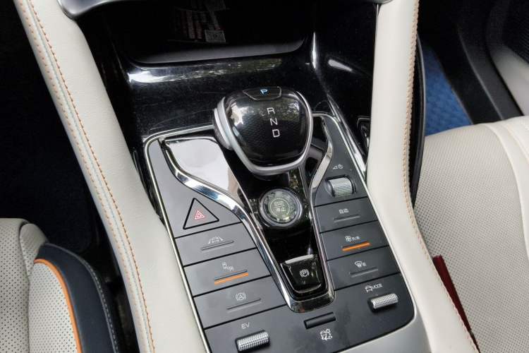 Used BYD Song PLUS New Energy 2021 DM-i 110KM Flagship PLUS Gear Lever