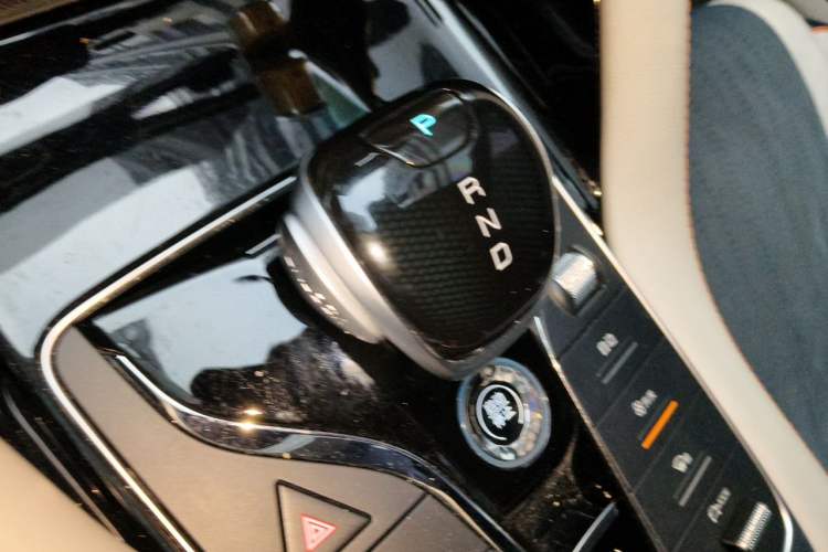 Used BYD Song PLUS New Energy 2021 DM-i 110KM Flagship PLUS Gear Lever