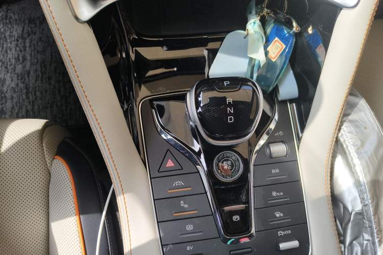Used BYD Song PLUS New Energy 2021 DM-i 51KM Prestige Model Gear Lever