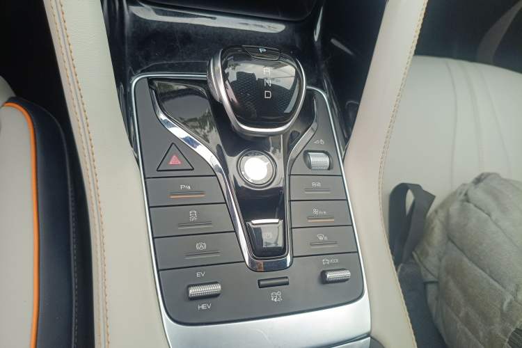 Used BYD Song PLUS New Energy 2021 DM-i 110KM Flagship PLUS Gear Lever