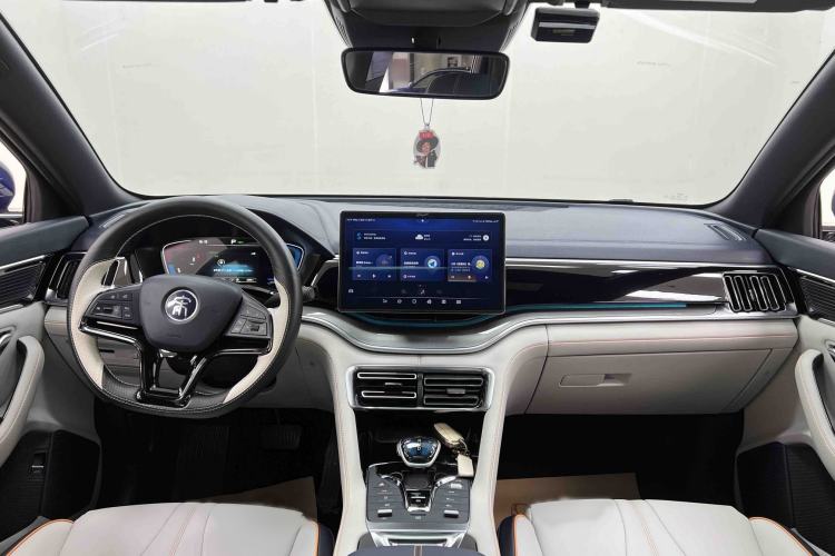 Used BYD Song PLUS New Energy 2021 DM-i 110KM Flagship Model Interior 4