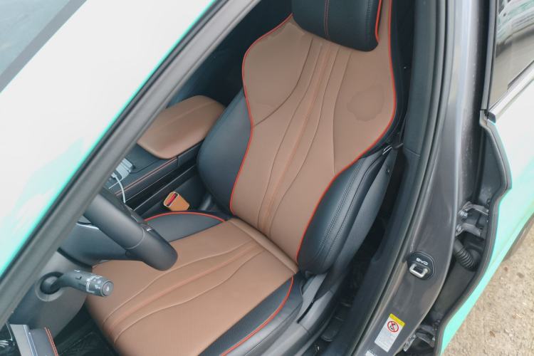 Used BYD Song PLUS New Energy 2021 DM-i 100KM Four-Wheel Drive Flagship PLUS Left Front Seat