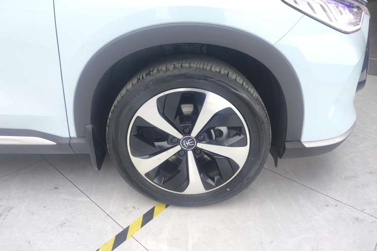 Used BYD Song PLUS New Energy 2021 DM-i 110KM Flagship PLUS Left Rear Wheel Hub