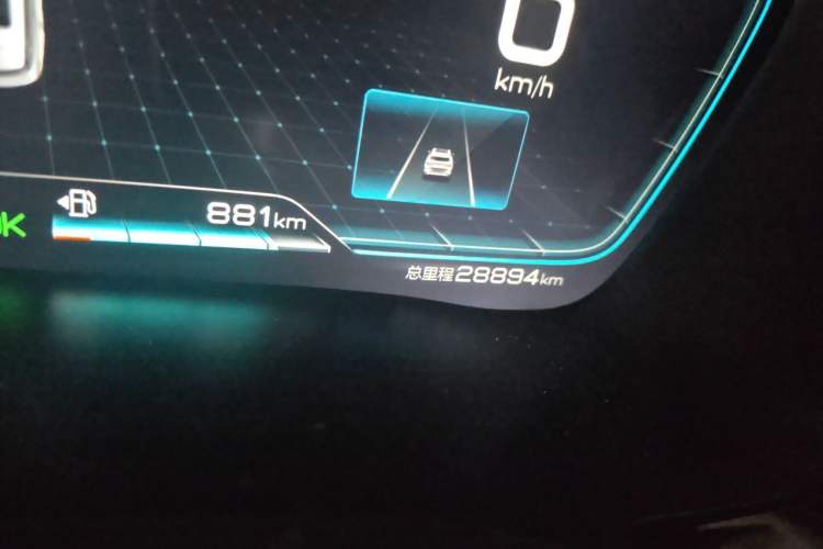 Used BYD Song PLUS New Energy 2021 DM-i 110KM Flagship PLUS Odometer Close Up