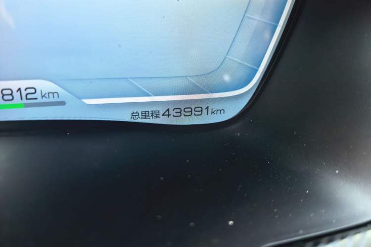 Used BYD Song PLUS New Energy 2021 DM-i 100KM Four-Wheel Drive Flagship PLUS Odometer Close Up