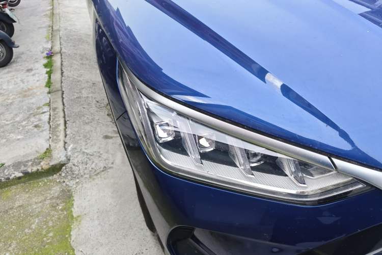 Used BYD Song PLUS New Energy 2021 DM-i 110KM Flagship PLUS Right Front Headlight