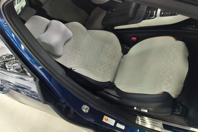 Used BYD Song PLUS New Energy 2021 DM-i 110KM Flagship PLUS Right Front Seat